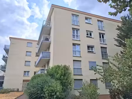 vente appartement 1 pièce 27.56 m² à la varenne saint hilaire (94210)  169 000 €