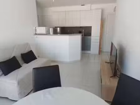 location appartement 2 pièces meublé à la rochelle (17000) : à louer 2 pièces meublé / 38m