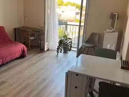 location appartement t1 meublé à niort (79000) : à louer t1 meublé / 24m² niort