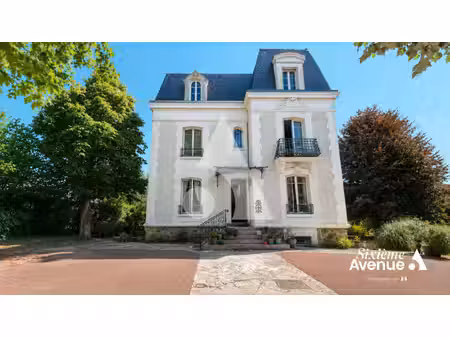 élégante demeure bourgeoise - 188 m2