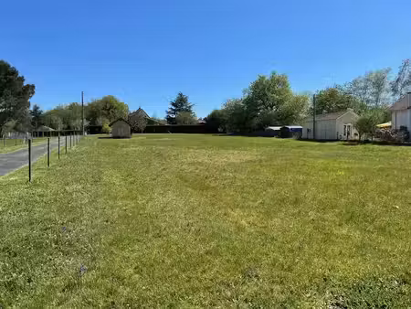 vente terrain 2520 m² à mussidan (24400)  52 000 €