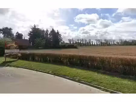 vente terrain 1388 m² à sacquenville (27930)  70 000 €