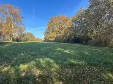 vente terrain 700 m² à saint-andré-de-cubzac (33240)  110 000 €
