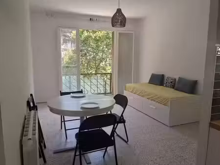 location meublée appartement 1 pièce 31 m² à montpellier (34000)  750 €
