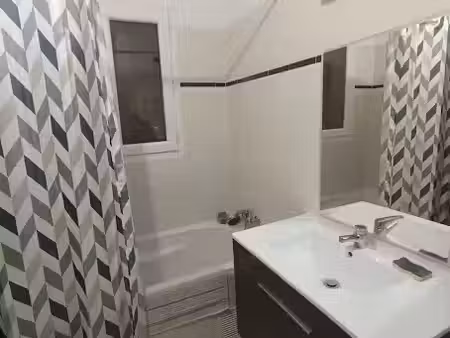 location meublée appartement 2 pièces 51 m² à perpignan (66000)  732 €