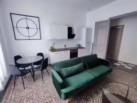 location meublée appartement 3 pièces 75 m² à beziers (34500)  800 €