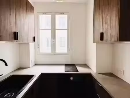 location meublée appartement 2 pièces 38 m² à levallois-perret (92300)  1 795 €