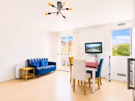 paris 10e studio 27 46 m2