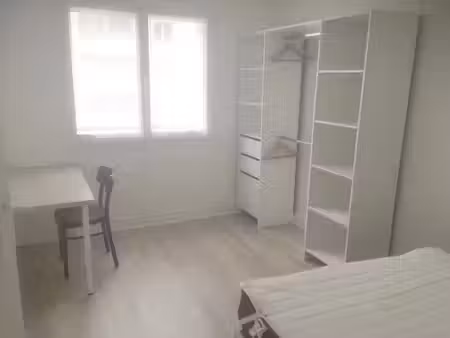 location meublée appartement 4 pièces 69 m² à lyon 7ème (69007)  600 €