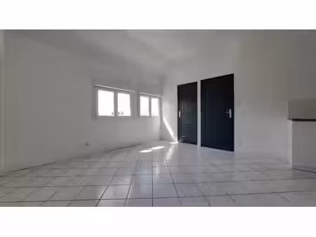 location appartement 3 pièces 49 m² à mazières-en-gâtine (79310)  510 €