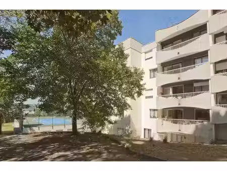location meublée appartement 5 pièces 106 m² à nantes (44000)  550 €
