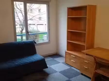 location meublée appartement 1 pièce 21 m² à lyon 3ème (69003)  650 €
