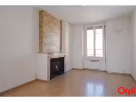 location appartement 2 pièces 47.16 m² à lyon 7ème (69007)  640 €