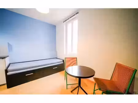 location meublée appartement 1 pièce 19 m² à marseille 6ème (13006)  630 €