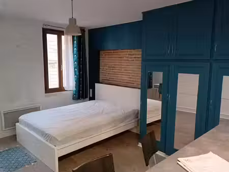 location meublée appartement 1 pièce 24 m² à toulouse (31000)  650 €