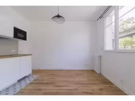 location appartement 1 pièce 16 m² à asnieres-sur-seine (92600)  650 €