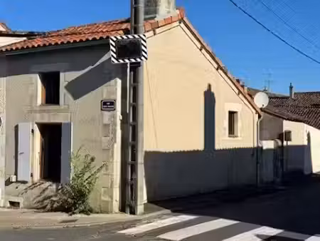 vente maison 2 pièces 51 m² à montmorillon (86500)  55 000 €