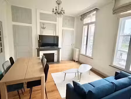 location meublée appartement 4 pièces 83 m² à amiens (80000)  530 €
