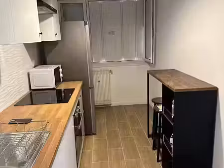 location meublée appartement 1 pièce 54 m² à corbeil-essonnes (91100)  650 €