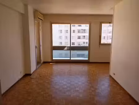 location appartement 2 pièces 47 m² à marseille 8ème (13008)  743 €