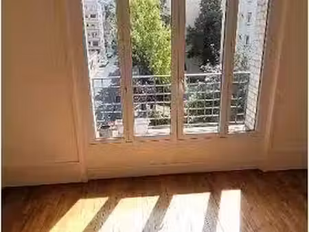 location appartement 2 pièces 44 m² à paris 14ème (75014)  1 413 €