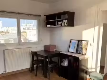 location meublée appartement 1 pièce 28 m² à paris 14ème (75014)  1 250 €