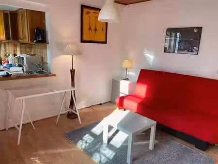 location meublée appartement 2 pièces 32 m² à paris 15ème (75015)  1 210 €