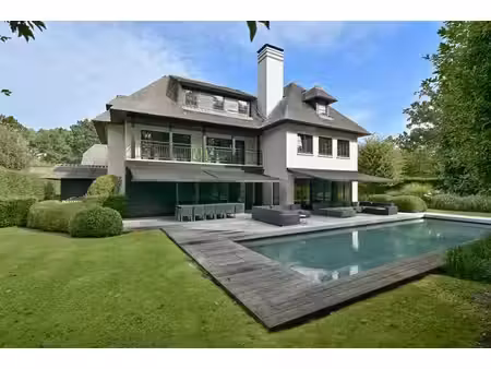 villa luxueuse avec piscine au zoute