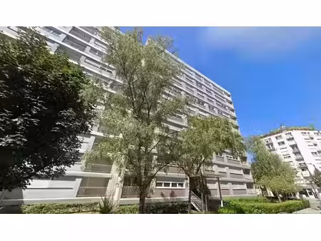 5 pieces 111 m² avec balcons