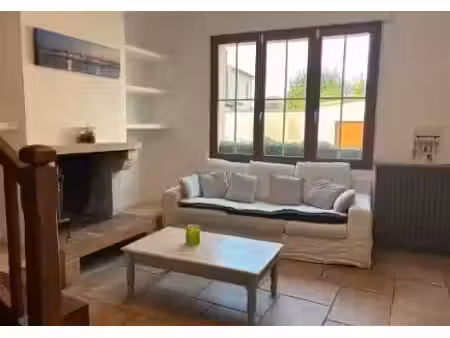location maison 3 pièces à bordeaux (33000)  1 480 €