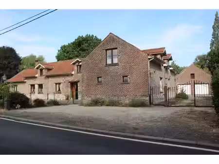 maison de campagne avec grand terrain à herne  sur 24250 m²