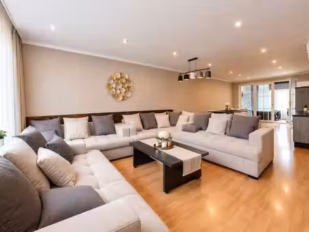 magnifique maison 3f - 4 à 5 ch - 3 wc - jardin et terasse