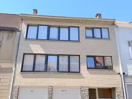 woluwedal - appart. +/-90m² - 2ch + terrasse + garage !!