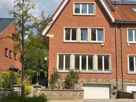 superbe maison 5 ch. à woluwe-saint-pierre - grand jardin