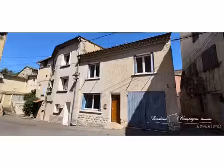 maison de village avec garage  à terminer de rénover