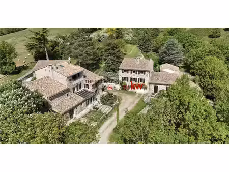 aude – corbières | domaine d'exception de 57 ha avec gîtes