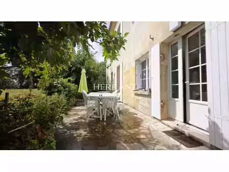 maison de caractere 277 m2 -