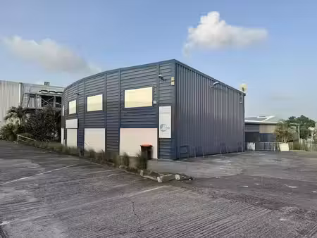 vente immeuble 546 m² à baie mahault (97122)  960 000 €