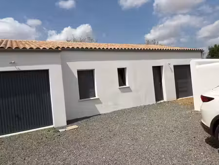 location maison 4 pièces 105 m² à benon (17170)