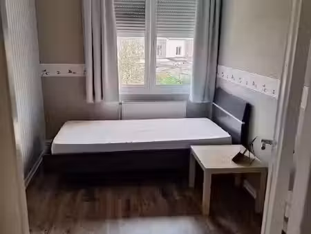 location meublée maison 5 pièces 114 m² à mons-en-baroeul (59370)  1 300 €