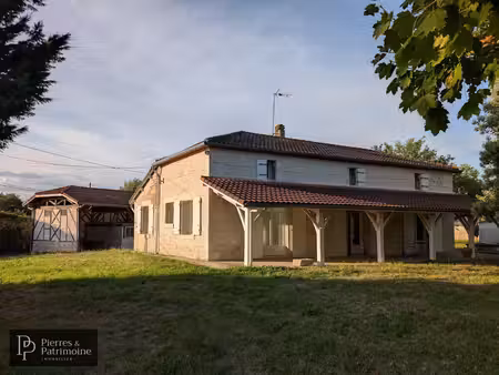 belle propriété en pierre sur un grand terrain proche d'agen