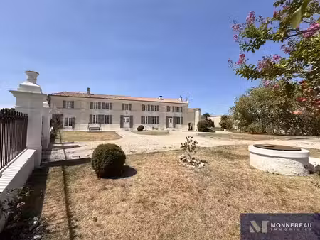 vente maison 7 pièces 379 m² à mortiers (17500)  585 200 €