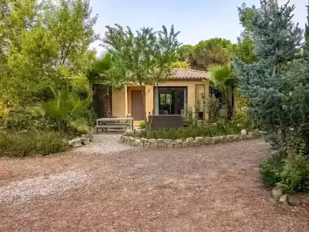 vente locaux professionnels 0 pièces 105 m² à frejus (83600)  360 500 €