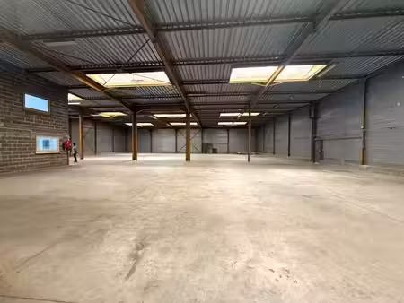 vente locaux professionnels 10 pièces 1500 m² à evreux (27000)  1 166 000 €