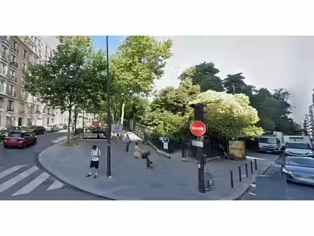 location commerce paris 75019 705m²