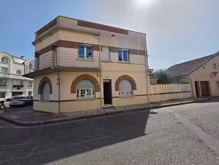vente maison 5 pièces 121.53 m² à moissac (82200)  149 500 €