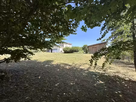 villa 9 pièces