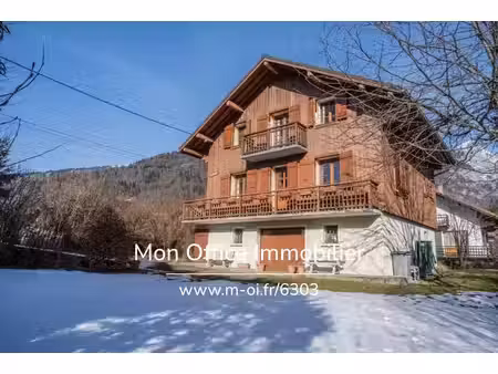 référence : 6303-tca - chalet familial 8 pièces - proche centre village - fort potentiel -