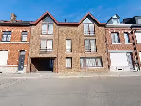 duplex avec chambre en mezzanine