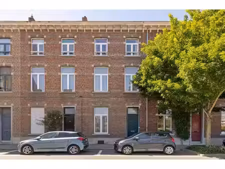 maison de maître avec 5 pièces et jardin à louvain